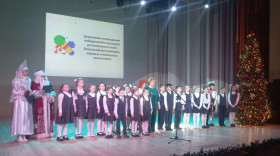 Победители региональных этапов всероссийских и окружных конкурсов и фестивалей.