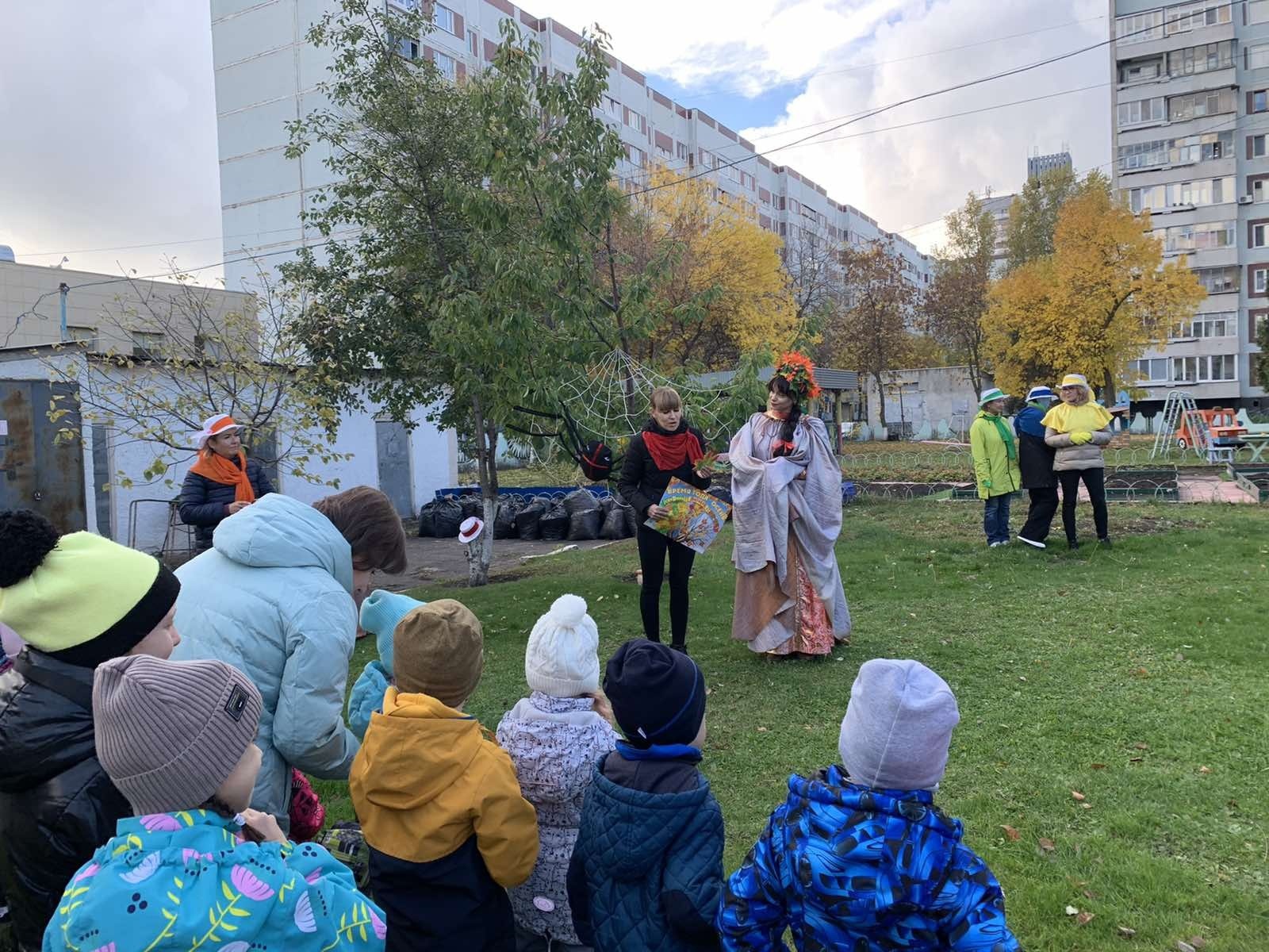 Осень в гости к нам пришла и подарки принесла.